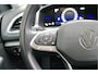 Volkswagen T-Roc 1.5 TSI Life Business | Adap.Cruise | Carplay | Clima | Stoelverwarming | Dealer Onderhouden