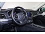 Volvo XC90 T8 Recharge AWD Plus Bright - Panorama/schuifdak - IntelliSafe Assist & Surround - 360º Camera - Harman/Kardon audio - Adaptieve LED koplampen - Verwarmde voorstoelen, stuur & achterbank - Parkeersensoren voor & achter - Elektr. bedienb. voorstoelen met geheugen - Head up display - Draadloze tel. lader - Extra getint glas - 20' LMV