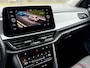 Volkswagen T-Roc 1.5 TSI Life Edition ACC Camera CarPlay Stoelverwarming All Season