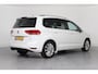 Volkswagen Touran 1.4 TSI Highline Edition R 7p | Automaat! | LED | Cruise Adaptive | navi | Stoelverwarming | Clima | Keyless | Elk. Achterklep | Ergocomfort | Parkeersensoren V+A | Lichtmetalen Velgen