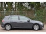 Volkswagen Golf 1.4 eHybrid Style 204 pk PHEV | Carplay | Standkachel | IQ Light | Stoelmassage | Sfeerverlichting | LM-Velgen
