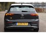 Volkswagen Golf 1.4 eHybrid Style 204 pk PHEV | Carplay | Standkachel | IQ Light | Stoelmassage | Sfeerverlichting | LM-Velgen