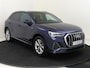 Audi Q3 45 TFSI e S edition | Trekhaak | Achteruitrijcamera | Adaptieve cruise control | Dodehoek detectie | CarPlay | Navigatie | Audi virtual cockpit |
