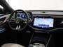 Mercedes-Benz E-klasse Estate 300 e AMG Line | Luchtvering | Superscreen | Rij assistentiepakket | Trekhaak | Burmester |