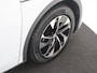 Volkswagen ID.5 Pro Advantage 77 kWh | Achteruitrijcamera | Adaptieve cruise control | Parkeerassistent | 3-zone airco | Keyless | CarPlay | Navigatie | Stoel- en stuurwielverwarming |