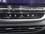 Volkswagen ID.5 Pro Advantage 77 kWh | Achteruitrijcamera | Adaptieve cruise control | Parkeerassistent | 3-zone airco | Keyless | CarPlay | Navigatie | Stoel- en stuurwielverwarming |