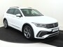 Volkswagen Tiguan 1.4 TSI eHybrid R-Line Business | Achteruitrijcamera | 3-zone airco | LED matrix verlichting | Adaptieve cruise control | Dodehoek detectie | Keyless | CarPlay | Digital cockpit |