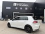 Volkswagen Golf 2.0 TSI GTI DSG / Metallic Wit / Stoelverwarming / Camera / 19" Inch Pretoria