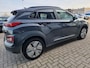 Hyundai Kona Electric EV Fashion 64 kWh | SoH 96,1% | Stoelverwarming | Navigatie | Achteruitrijcamera |