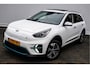 Kia Niro EV e-Niro DynamicPlusLine 64 kWh SOH 100% 3-Fase/ Schuifdak/ Stuur + stoelverwarming/ Camera/ Adapt. cruise/ Carplay/ DabNavigatie