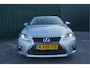 Lexus CT 200h Business Hybrid + Cruise/ Camera/ ECC/ All-season/ Garantie!