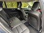 Volvo V60 T8 Plug-in hybrid AWD Plus Dark | Blis | Keyless | Elektrische stoelen | Stuur en stoel verwarming |