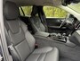 Volvo V60 T8 Plug-in hybrid AWD Plus Dark | Blis | Keyless | Elektrische stoelen | Stuur en stoel verwarming |