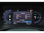 Volvo XC40 Recharge P8 AWD R-Design - IntelliSafe Assist & Surround - Verwarmde voorstoelen & stuur - Parkeersensoren achter - Elektr. bedienb. voorstoelen met geheugen links - Apple Carplay & Android Auto - Warmtepomp - Extra getint glas - 19' LMV