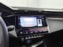 Peugeot 408 1.2 Hybrid GT 136pk Automaat | Navigatie | Elektrische klep | Climate Control | Adaptieve Cruise Control | 19"LMV | Camera | Keyless Entry/Start | Matrix-LED Koplampen | Apple Carplay/Android Auto |