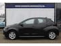 Mazda 2 Hybrid Toyota Yaris 1.5 Stuur- en Stoelverwarming l Apple Carplay/ Android auto l Keyless l Automaat l Parkeercamera l Cruise control l