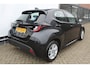 Mazda 2 Hybrid Toyota Yaris 1.5 Stuur- en Stoelverwarming l Apple Carplay/ Android auto l Keyless l Automaat l Parkeercamera l Cruise control l