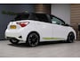Toyota Yaris 1.5 VVT-i Executive Y20 Jubileum editie 4cil/6-bak