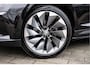 Skoda Enyaq iV 60 Trekhaak/ Leer/ Matrix led/ Stoel-stuurverwarming/ 21" Lmv/ Camera/ Navigatie/ Blindspot