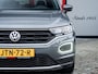 Volkswagen T-Roc 2.0 TSI 4Motion Sport 190PK | Camera | Navigatie | Apple Carplay | Android Auto | Adaptieve Cruise Control | Stoelverwarming | Stuurwiel Verwarmd | Keyless Entry & GO | LED Koplampen | Climate Control | Flippers | Sportstoelen |