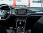 Volkswagen T-Roc 2.0 TSI 4Motion Sport 190PK | Camera | Navigatie | Apple Carplay | Android Auto | Adaptieve Cruise Control | Stoelverwarming | Stuurwiel Verwarmd | Keyless Entry & GO | LED Koplampen | Climate Control | Flippers | Sportstoelen |
