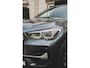 BMW X1 sDrive20i VDL Nedcar Edition LEDER | HEAD UP | STOELVERW | ORG NL 2E EIGN