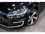 Volkswagen E-Golf *Warmtepomp / Dynaudio / Keyless / Sportstoelen / Lederen bekleding*