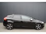 Volvo V40 2.0 T3 R-Design NAVIGATIE - CAMERA - PANORAMADAK - LEDER - PDC