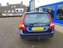 Volvo V70 2.5T MOMENTUM,AUT,TREKH,XENON,17 INCH,ORG NL TOPSTAAT!