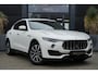 Maserati Levante 3.0 V6 S AWD GranLusso 430pk Stoelverwarming/Luchtvering/Navigatie
