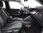 Peugeot e-2008 EV Allure Pack 50 kWh | Apple Carplay / Camera / Climate