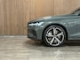 Volvo V60 T6 AWD Recharge Ultra Dark