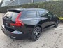 Volvo V60 2.0 T8 Plug-in hybrid AWD Plus Dark