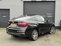 BMW X6 xDrive30d High Executive M-Sport | Camera | 21 Inch Lichtmetalen Velgen | DAB | Head-Up Display | Trekhaak |