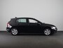 Volkswagen Golf 1.0 TSI Life 110 pk | Navigatie | Parkeersensoren | Adaptieve cruise control | LED koplampen | Apple Carplay/Android Auto |