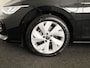 Volkswagen Golf 1.5 eHybrid Life Edition 204 pk Automaat (DSG) | Verlengde garantie | Navigatie via App | Parkeersensoren (Park assist) | Achteruitrijcamera | Stoelverwarming |