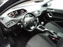 Peugeot 308 SW 1.2 PureTech Blue Lease Executive Olie Verbruik