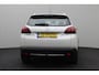 Peugeot 2008 1.2 PureTech Allure 2016 | Goed Onderhouden | Trekhaak | Carplay | DAB Radio | Navigatie | Onderhoudshistorie | Multifucntioneel Stuurwiel | 2 Sleutels | NAP