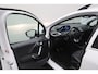 Peugeot 2008 1.2 PureTech Allure 2016 | Goed Onderhouden | Trekhaak | Carplay | DAB Radio | Navigatie | Onderhoudshistorie | Multifucntioneel Stuurwiel | 2 Sleutels | NAP