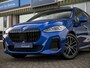 BMW 2-Serie Active Tourer 218i M Sport | Innovation | Travel | Comfort & Trekhaak Pack | El.stoel Memory + Massage | 18" LMV type 838M | Driving Ass. Prof. | Nw.pr. € 68.332,-