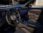 Volkswagen T-Roc R-Line First Edition 1.5 eTSI 110 kW / 150 PK SUV | Panoramaschuif-kanteldak | Assistance Pakket | Trekhaak | Black Style Pakket | Koplampverlichting matrix-led (IQ.LIGHT) | Elek. achterklep | Zwart dak