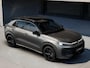 Volkswagen T-Roc R-Line First Edition 1.5 eTSI 110 kW / 150 PK SUV | Panoramaschuif-kanteldak | Assistance Pakket | Trekhaak | Black Style Pakket | Koplampverlichting matrix-led (IQ.LIGHT) | Elek. achterklep | Zwart dak