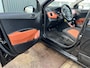 Hyundai i10 1.0i i-Motion Comfort Airco Cruise controle 5-Persoons Stuurwielbediening Incl fietsendrager Dealer onderhouden Stadsauto