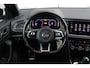 Volkswagen T-Roc 1.5 TSI 150pk Sport Business R | Navigatie | Stoelverwarming | Parkeersensoren | Adaptieve Cruise
