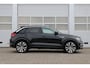 Volkswagen T-Roc 1.5 TSI 150pk Sport Business R | Navigatie | Stoelverwarming | Parkeersensoren | Adaptieve Cruise