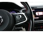 Volkswagen T-Roc 1.5 TSI 150pk Sport Business R | Navigatie | Stoelverwarming | Parkeersensoren | Adaptieve Cruise