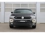 Volkswagen T-Roc 1.5 TSI 150pk Sport Business R | Navigatie | Stoelverwarming | Parkeersensoren | Adaptieve Cruise