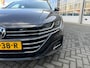 Volkswagen Arteon Shooting Brake 1.4 TSI 218 pk eHybrid R-Line DSG Automaat / Trekhaak / Panoramadak / Lederen interieur / IQ LED verlichting / Navigatie Discover Pro Interieur voorverwarming