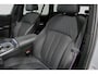 BMW X5 xDrive50e / Orig. Nederlands / Maxton Design Bodykit V.2 / Skylounge Panoramadak / Stoelkoeling & -verwarming / Elektr. verstelbare voorstoelen + memory / Carbon Interieurdelen / Harman Kardon Surround Sound / Ambienteverlichting / Softclose / HUD BMW Proffesional / Grille Iconic Glow / Luchtvering / Apple Carplay - Android Auto / Trekhaak (zwenkbaar) / 22'' LMV / Achteruitrijcamera / Dodehoek detectie / Ambient Air-pakket