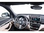 BMW X1 sDrive20i x-Line - Trekhaak - Panoramadak - Cruise control - Park/Driving Assistant - Sportstoelen  - Elektrisch verwarmde voorstoelen - Head up - Harman Kardon - Lichtpakket - Achteruitrijcamera -